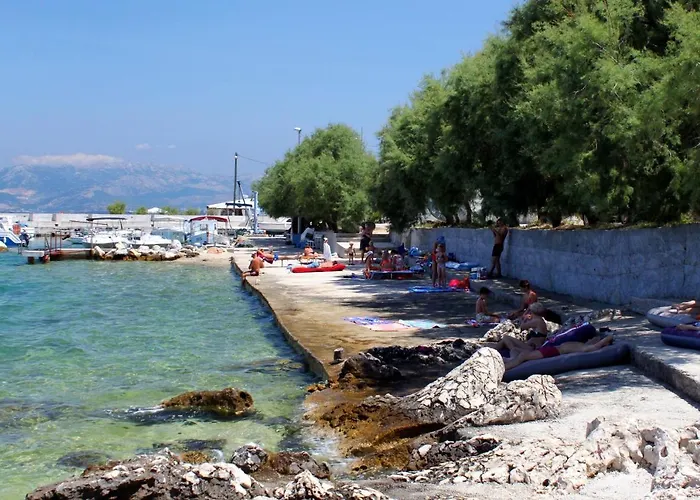 公寓 By The Sea Arbanija - Ciovo - 8651 特罗吉尔
