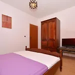 Apartment Apartments By The Sea Arbanija, Ciovo - 8651