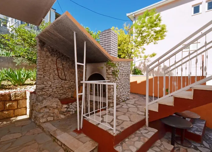 Appartement By The Sea Arbanija - Ciovo - 8651